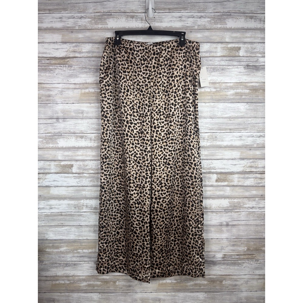 A New Day Women's Leopard Pants Large  Pockets New With Tags